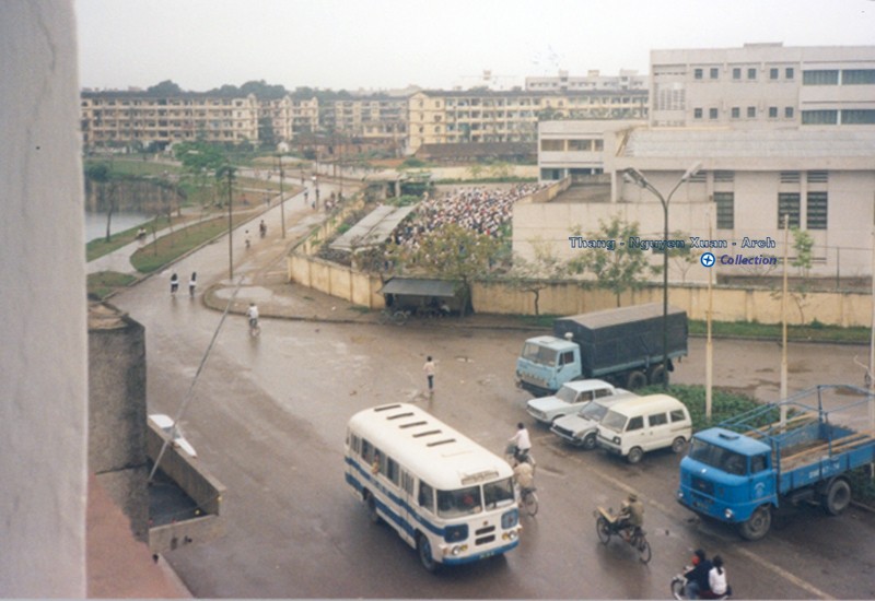 Cuoc song thoi bao cap o chung cu 'cao cap' nhat Ha Noi nam 1991