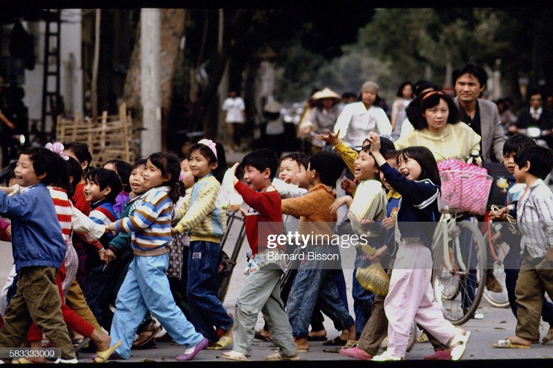 Ha Noi nam 1993 nhon nhip voi loat anh quy-Hinh-6