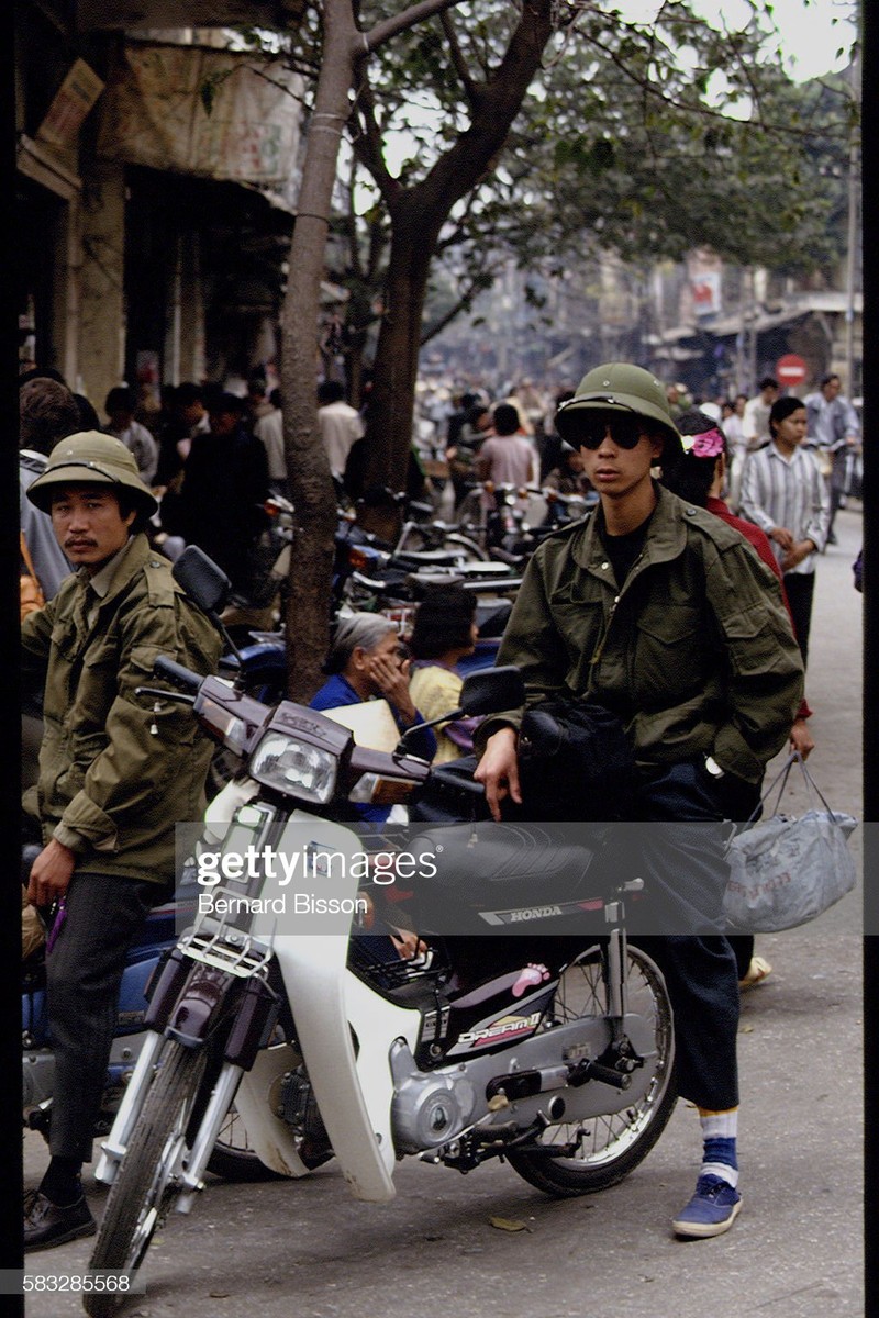 Ha Noi nam 1993 nhon nhip voi loat anh quy-Hinh-9