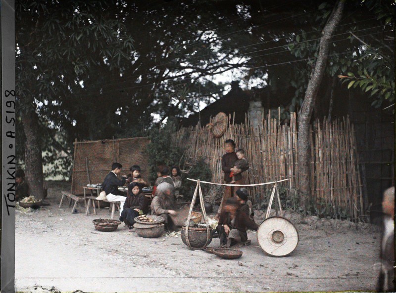 Loat anh kho quen o ngoai thanh Ha Noi dau the ky 20-Hinh-2