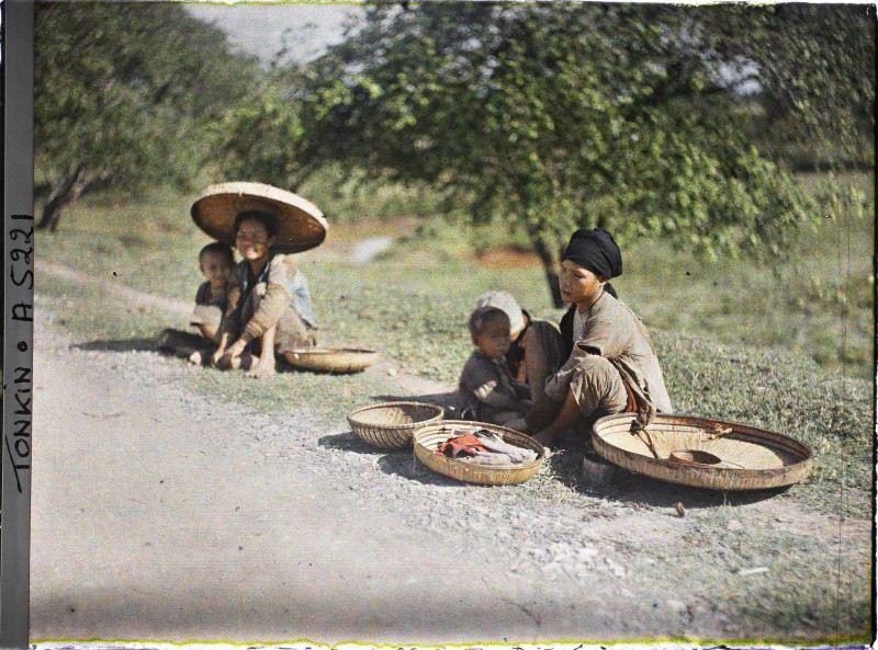 Loat anh kho quen o ngoai thanh Ha Noi dau the ky 20-Hinh-7