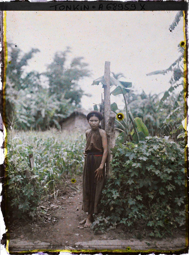 Anh mau cuc hiem ve phu nu nong thon Bac Bo nam 1921-Hinh-5