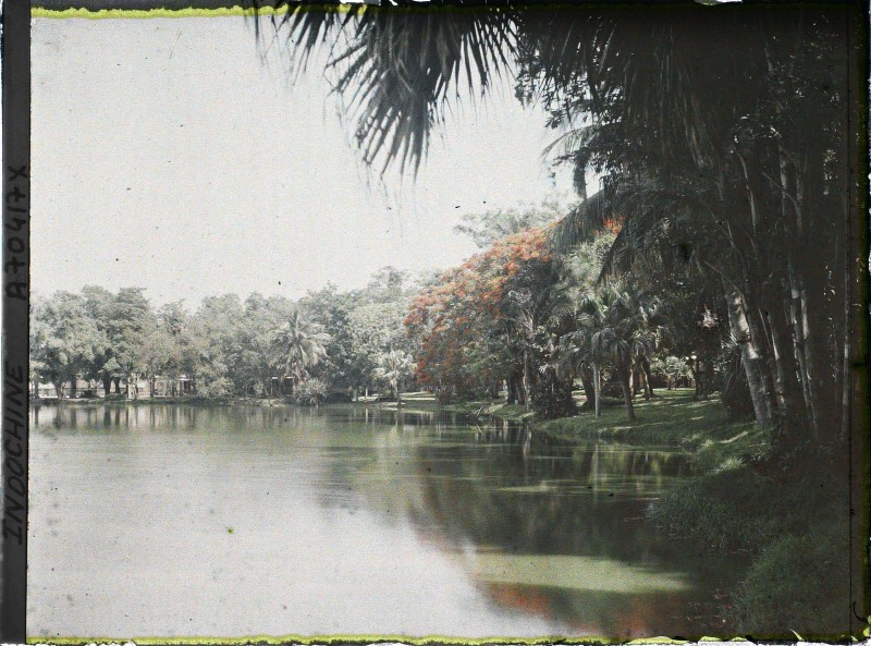 Pho Ha Noi nam 1915 rop bong cay xanh qua anh mau cuc quy-Hinh-11