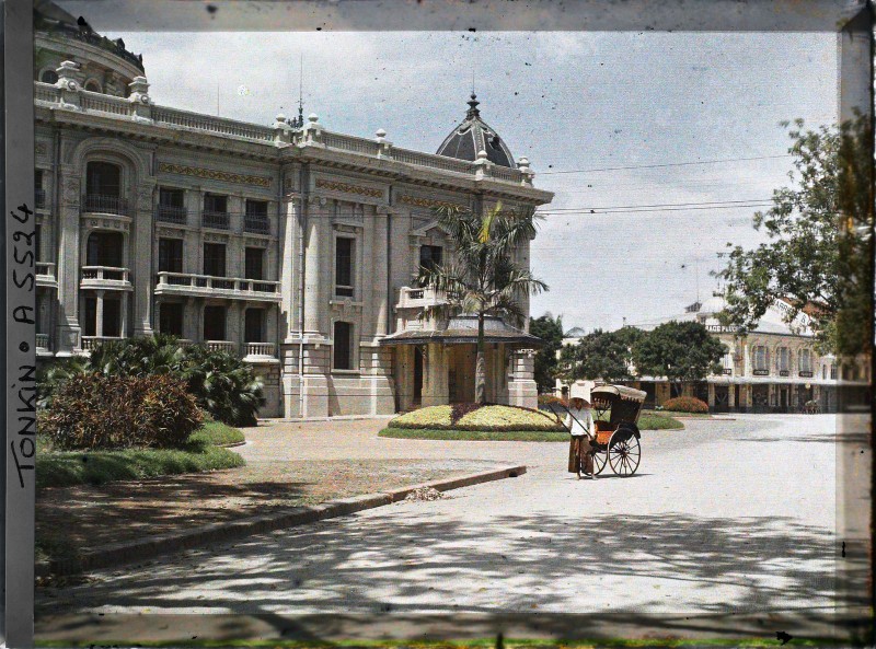 Pho Ha Noi nam 1915 rop bong cay xanh qua anh mau cuc quy-Hinh-2