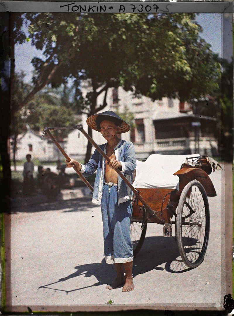 Anh mau chan dung hiem co nam 1915 o Ha Noi-Hinh-4