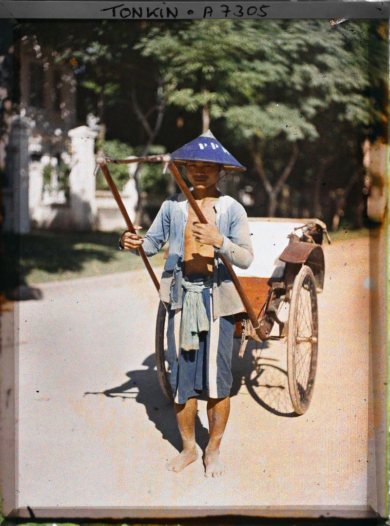 Anh mau chan dung hiem co nam 1915 o Ha Noi-Hinh-7