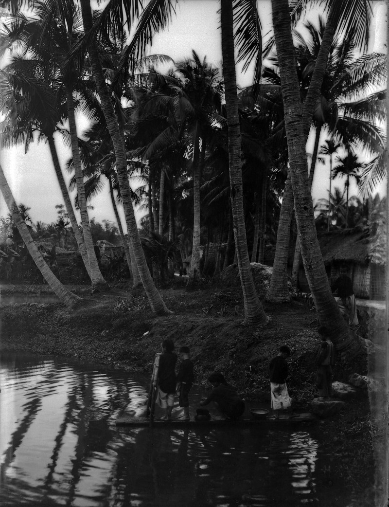 Ngam lang Dua o tinh Ha Dong thap nien 1920 cuc binh yen-Hinh-8