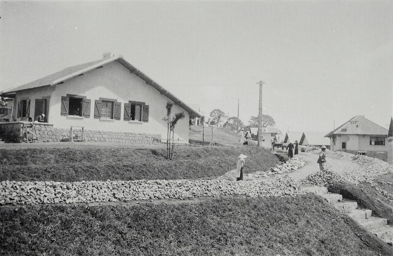 Lang biet thu Phap o Da Lat dau thap nien 1940 binh yen den la-Hinh-3