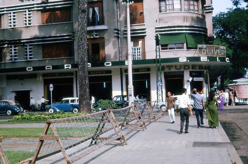 Cuoc song nhon nhip o Sai Gon nam 1964 qua loat anh hiem-Hinh-9