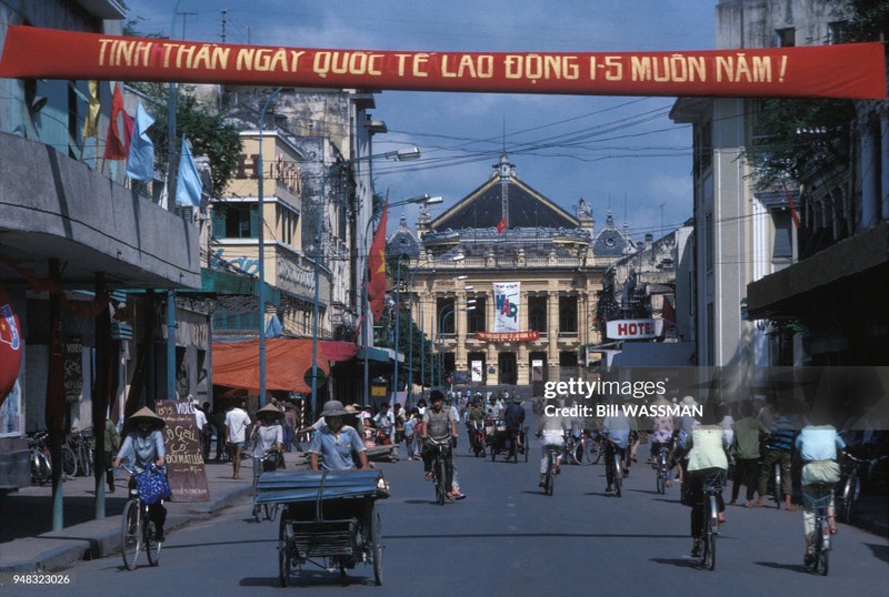 Cuoc song nhon nhip cua nguoi dan Ha Noi nam 1989