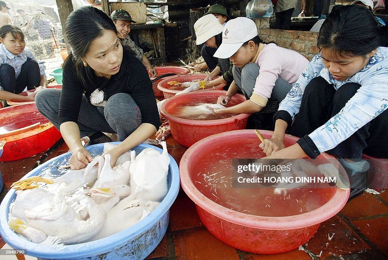 Cuoc song nhon nhip cua Ha Noi tron 20 nam truoc-Hinh-12