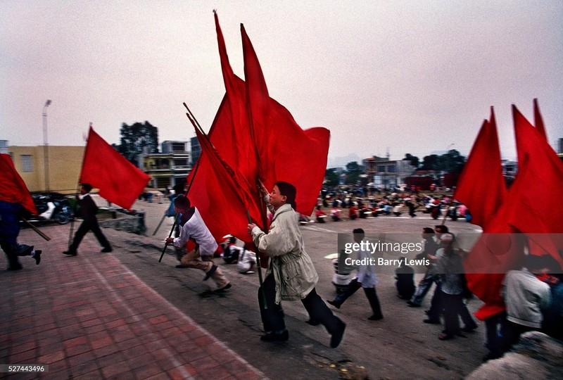 Loat anh hiem ve thi xa Cam Pha nam 1997-Hinh-3