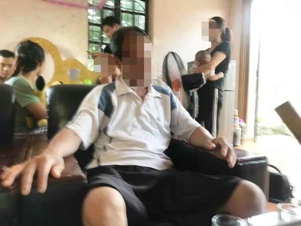 Loi khai cua 2 ga hang xom cuong hiep 2 chi em den co thai o Ha Noi-Hinh-2