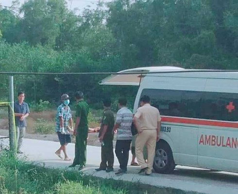 Dinh chi vu an chong bi trom dam chet, vo giang co khien ke trom tu vong