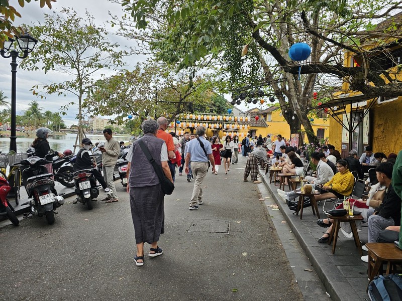 Trai nghiem thu vi 'mau' Tet co truyen o Hoi An-Hinh-3