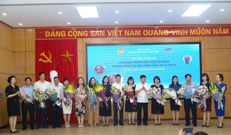 Ha Noi tham gia chuong trinh Sua hoc duong, dat ty le 87,7%-Hinh-5