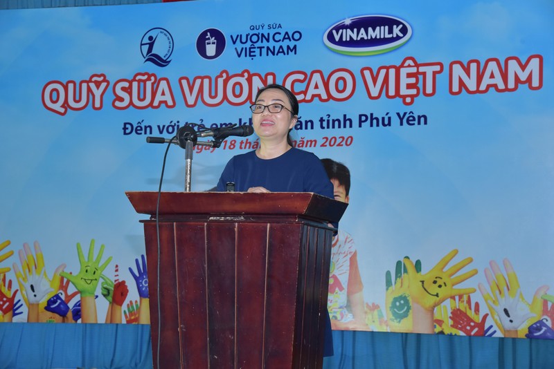 Quy sua vuon cao Viet Nam va Vinamilk chung tay cham soc tre em Phu Yen-Hinh-2