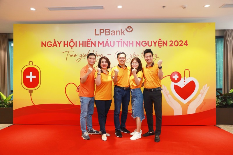 LPBank to chuc ngay hoi hien mau nhan dao “Trao giot hong - Gui yeu thuong”