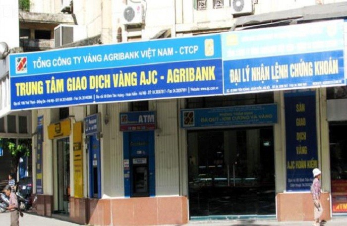 Bi Agribank to loi dung thuong hieu, Vang Agribank doi ten thanh Vang bac da quy Asean