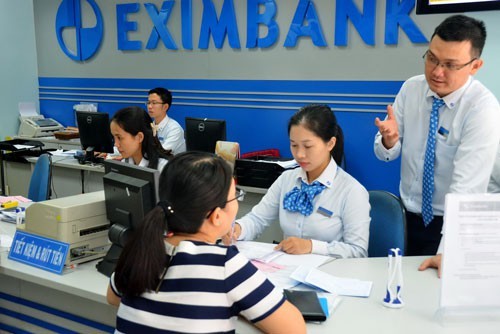 Chot danh sach co dong giua vong xoay 'dau da' nhan su, Eximbank lai sap co bien?