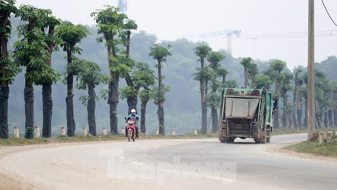 Ngam loc non hang hoa sua chuyen tu Ha Noi len bai rac Nam Son-Hinh-3