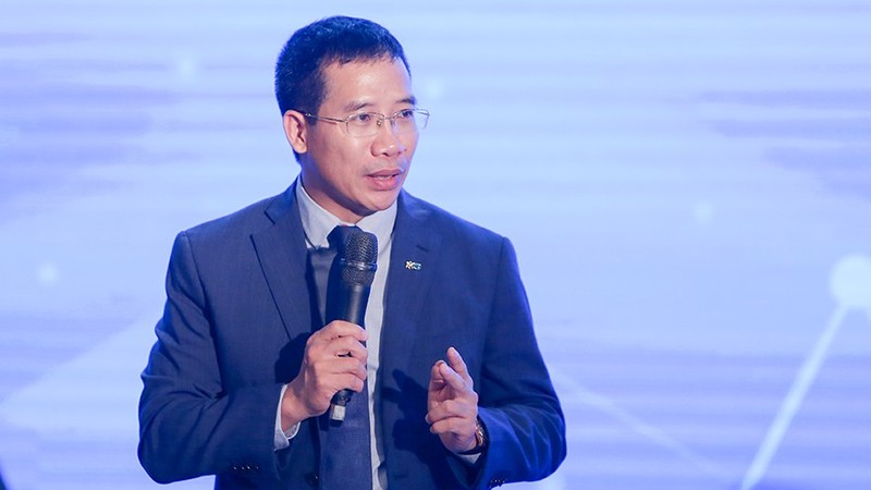 Giai doan moi cua ngan hang Viet, nhin tu cau hoi cua CEO MB