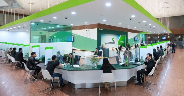 Loi nhuan quy 3 cua Vietcombank di lui 21%, no xau co dau hieu tang