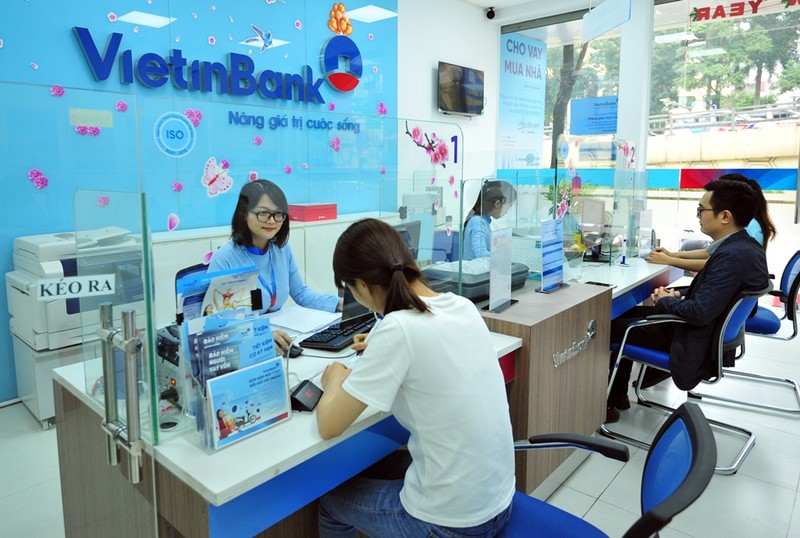 VietinBank lay y kien co dong tra co tuc bang co phieu tang von them hon 10.000 ty