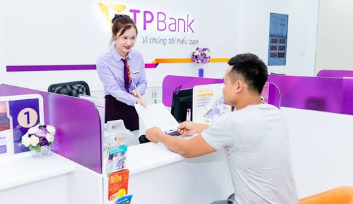 TPBank can han che no xau phat sinh tu bat dong san, chung khoan va BOT