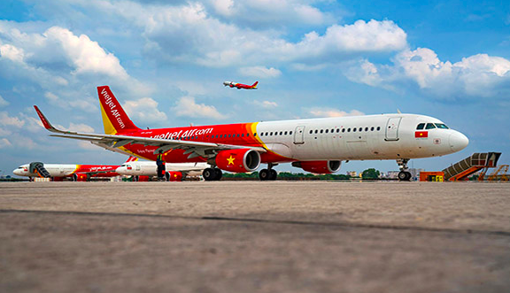 Vietjet bao lai rong sau soat xet giam ve con 124 ty, luu chuyen tien thuan am hang ngan ty