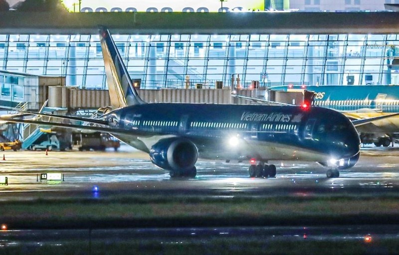 Vietnam Airlines bao lo rong 2021 gan 13.000 ty, von chu so huu sap bi 'ngon' het