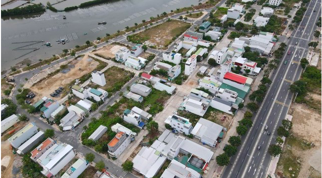 Nha Trang muon dau gia 78 lo biet thu thanh mot goi de tranh ‘quan xanh - quan do’