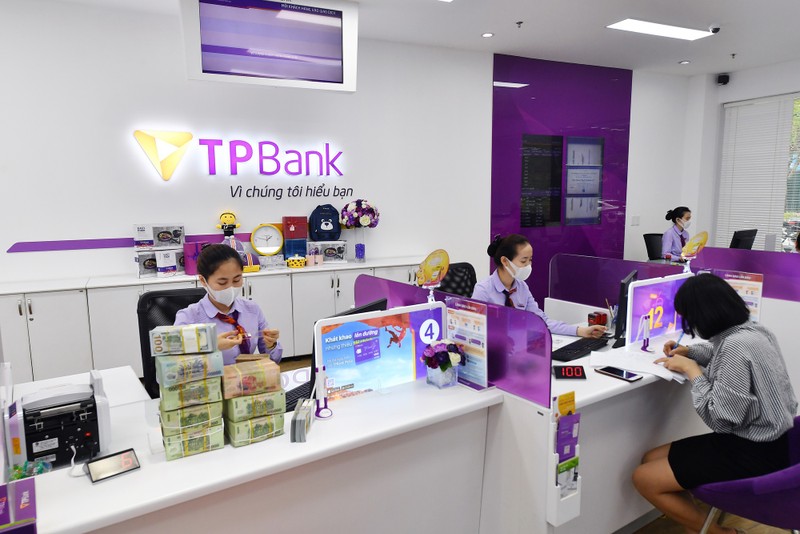 TPBank: Lo ung vien HDQT va BKS tung la lanh dao NHNN va BIDV