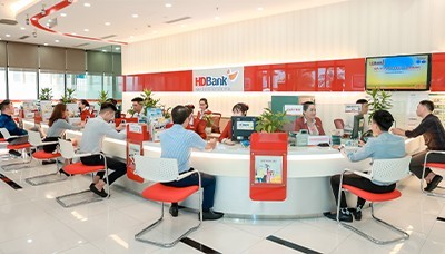 HDBank muon ban 8 trieu co phieu Vietjet tu 28/6