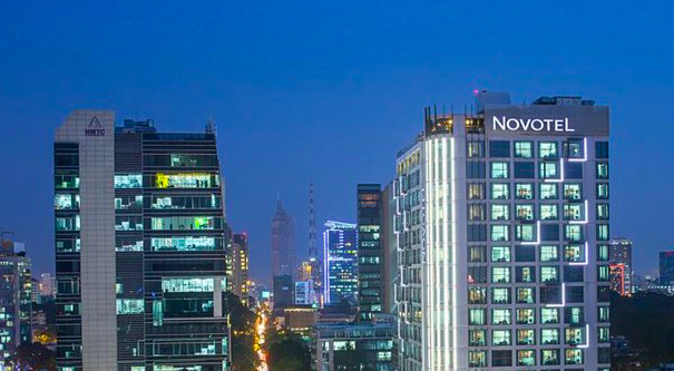 Chu Novotel Saigon Centre lo 369 ty keo von am va ganh hang ngan ty trai phieu-Hinh-2