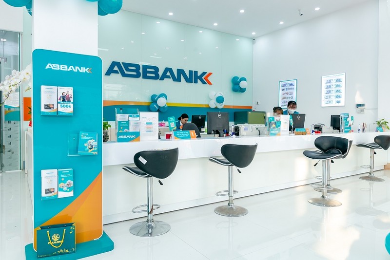 ABBank lai 9 thang lao doc, tang truong tin dung am va no xau vot len 3,51%