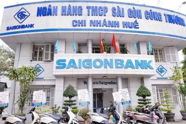 Nguon thu chinh giam, lai rong Saigonbank tiep tuc di xuong, no xau tang