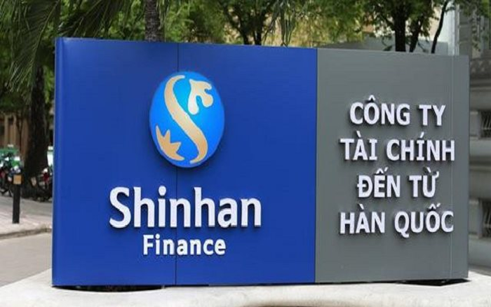 Shinhan Finance lai lo hon 95 ty, ganh no phai tra 8.119 ty