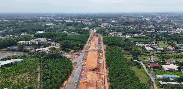 Dong Nai: Cap phep khai thac dat dap de lam duong cao toc Bien Hoa - Vung Tau