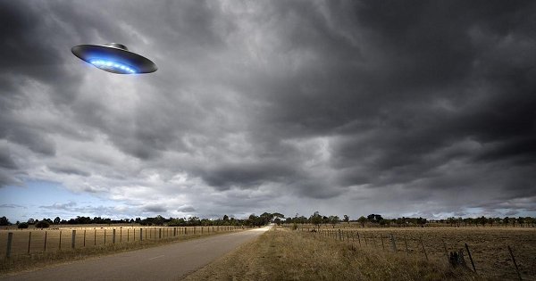 NASA chinh thuc “tuyen chien” voi UFO, bi an sap duoc he mo?-Hinh-8