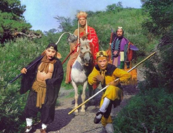 Vì sao đinh ba của Trư Bát Giới là “kỳ trân dị bảo“? - Hình 4 Vi sao dinh ba cua Tru Bat Gioi la “ky tran di bao“?-Hinh-4