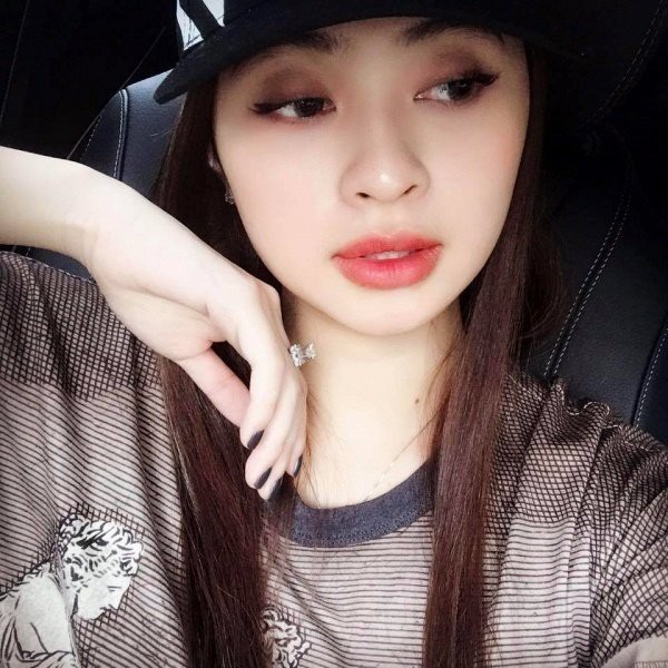 Hotgirl Viet xinh dep, nong bong dinh vao ma tuy-Hinh-6