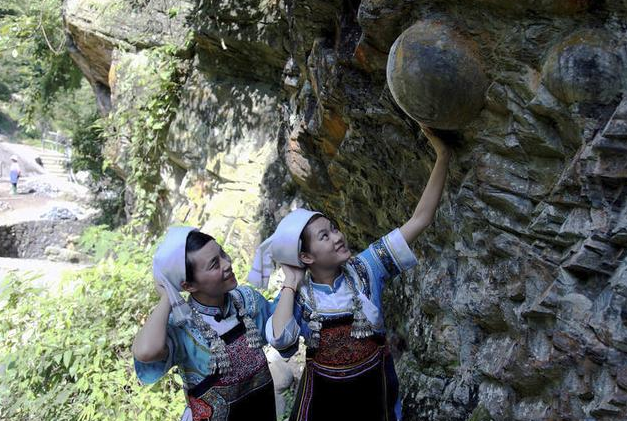 Hien tuong vach da 'de trung' ky la o Trung Quoc