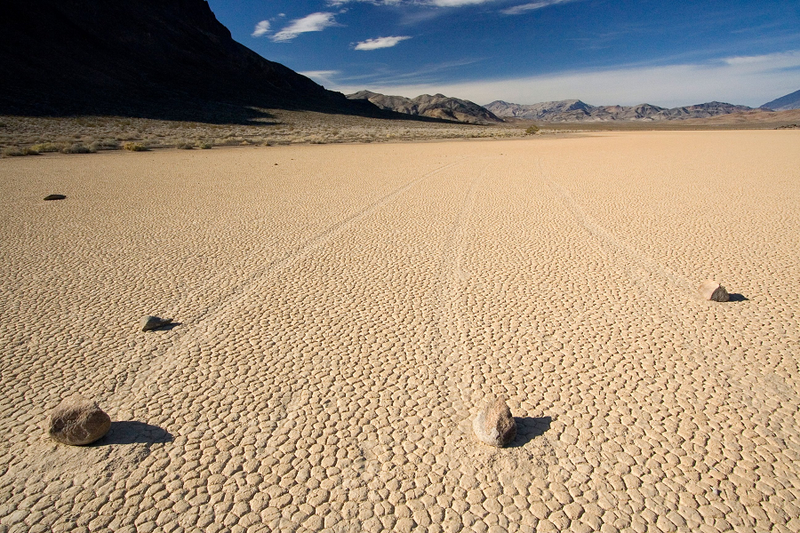 Bi an doc nhat vo nhi: Cac hon da tai Racetrack Playa... biet di-Hinh-3