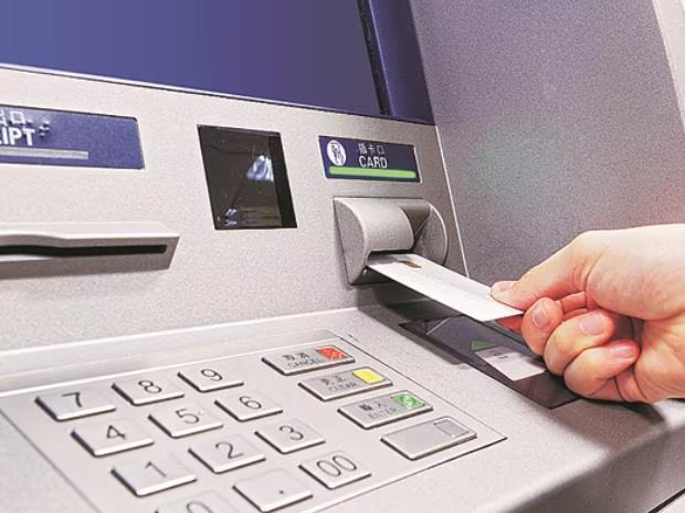 Chieu lua ATM bao loi van mat tien trong tai khoan