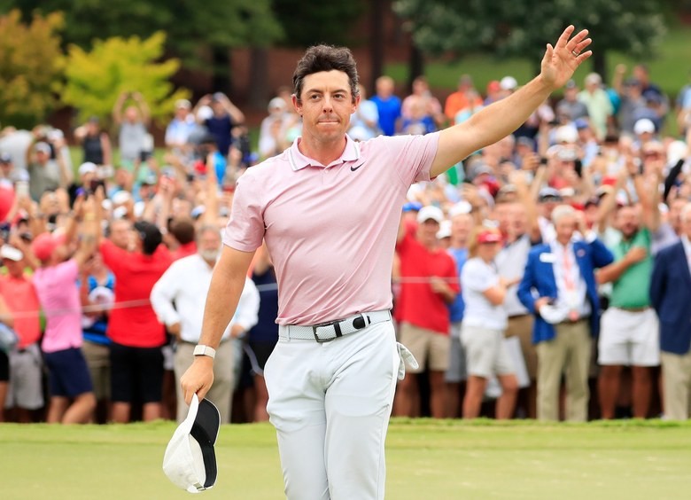 Thang giai cuoi mua, Rory McIlroy bo tui 15 trieu USD