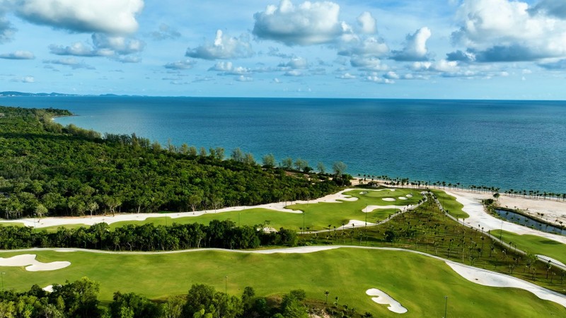 San golf ai cung muon trai nghiem tai Phu Quoc