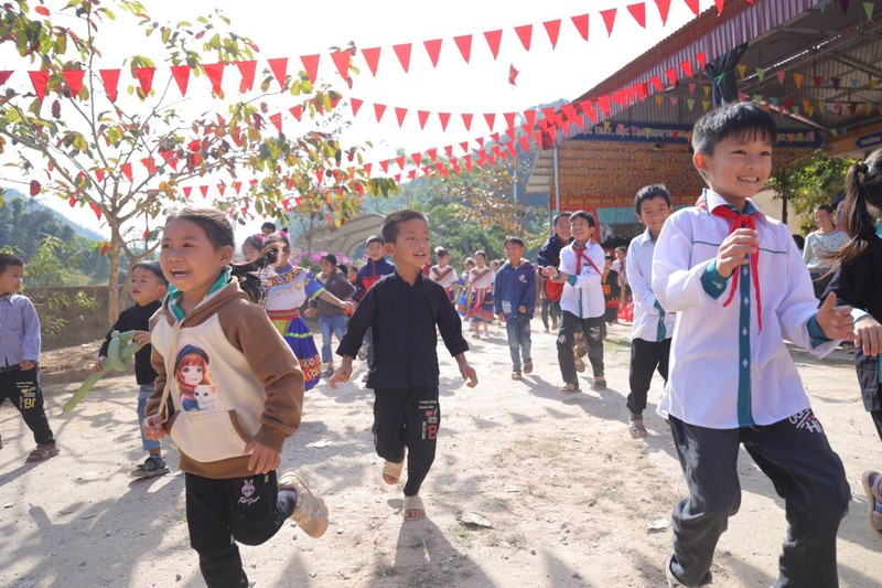 CHIN-SU mang chao com co thit dac biet len vung cao-Hinh-2