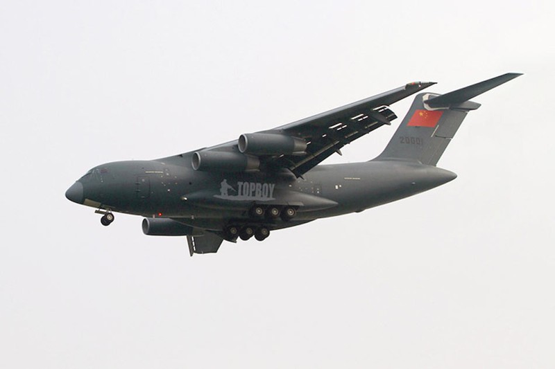 'Soi' vận tải cơ Y-20 Trung Quốc làm cầu hàng không tiếp tế Vũ Hán - Hình 12 'Soi' van tai co Y-20 Trung Quoc lam cau hang khong tiep te Vu Han-Hinh-12