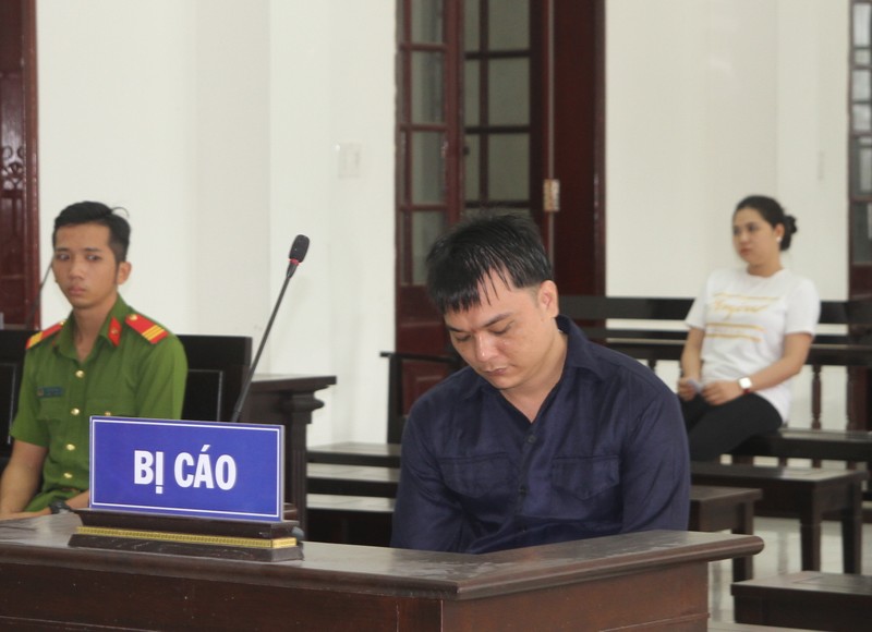 Kẻ đánh chết bé gái 4 tuổi ở Vĩnh Long bị tăng án lên 12 năm tù Ke danh chet be gai 4 tuoi o Vinh Long bi tang an len 12 nam tu